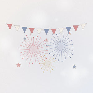 Diseño de tarjeta del 4 de Julio con fuegos artificiales rojos, blancos y azules bajo banderines